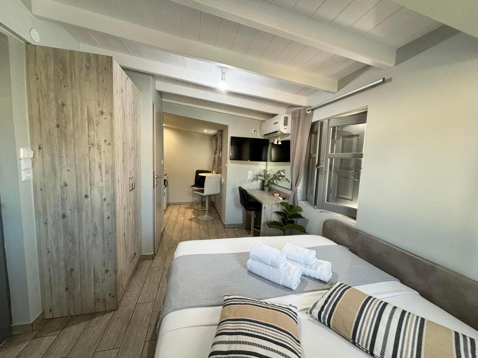 Green Suite Skiathos